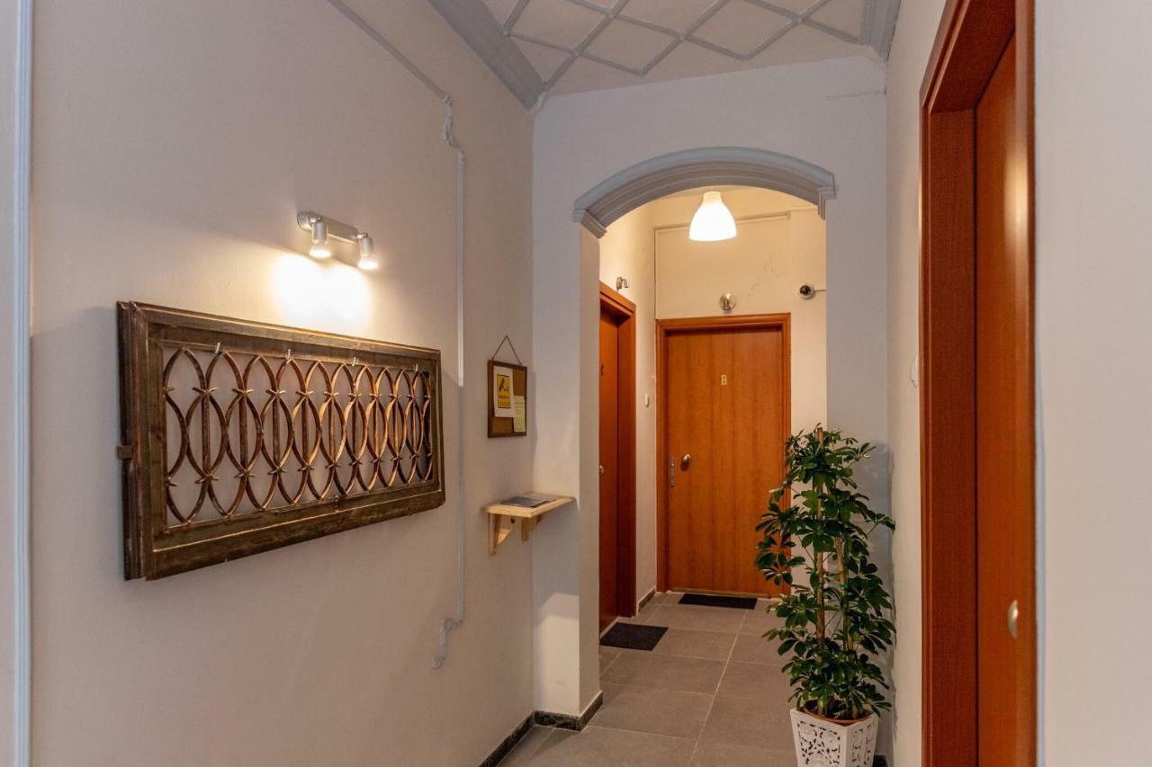 Ports Crossroad B Apartment Piraeus Luaran gambar